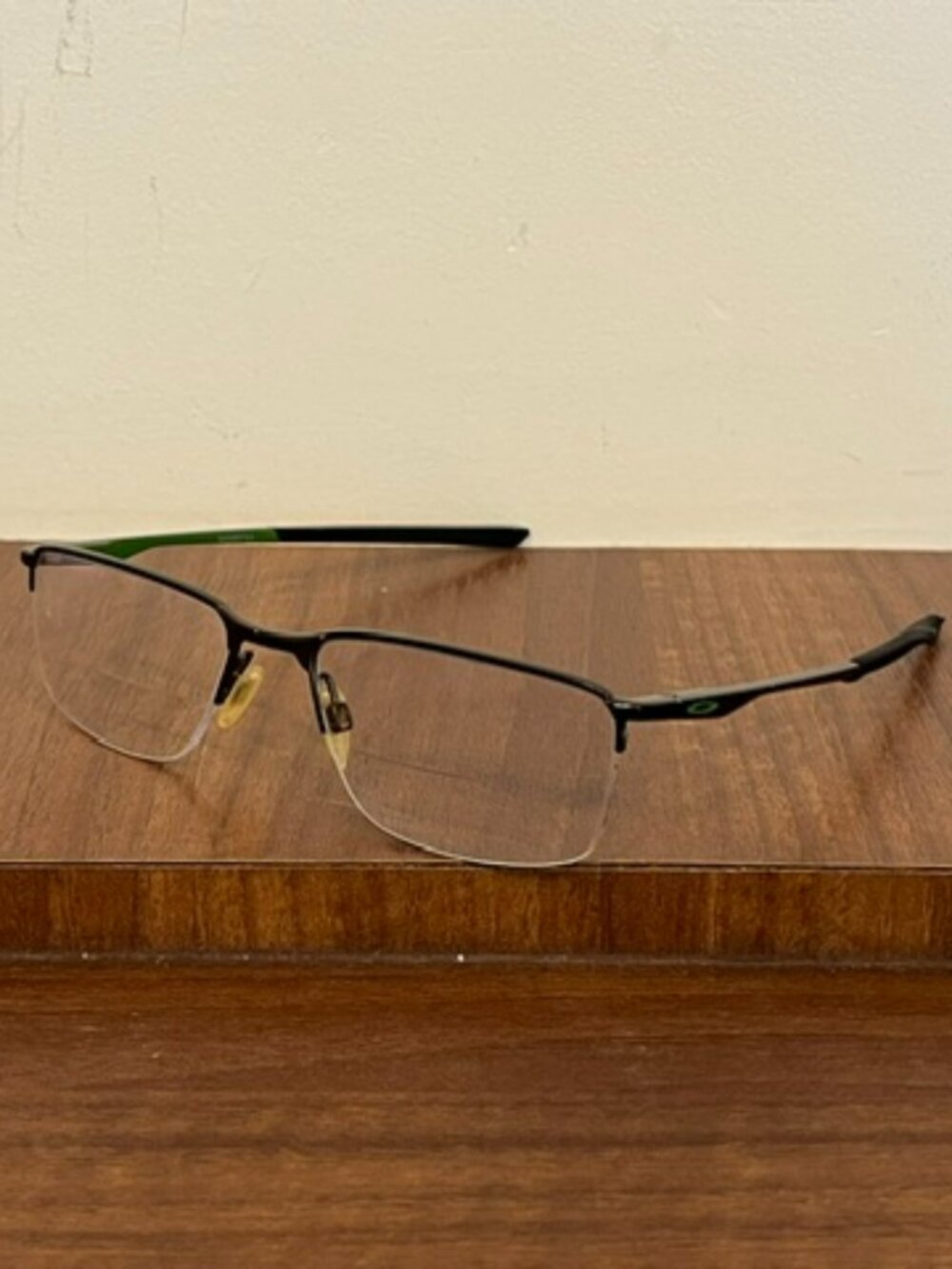 Oakley Eyeglasses Frames, SOCKET 5.5 OX3218-0256, 56-18